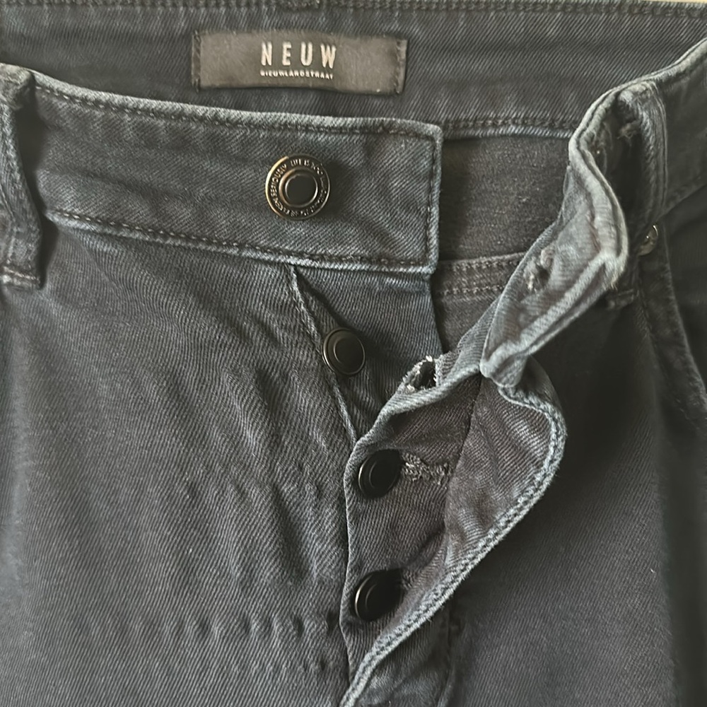 Neuw Iggy Skinny Jeans 31x32